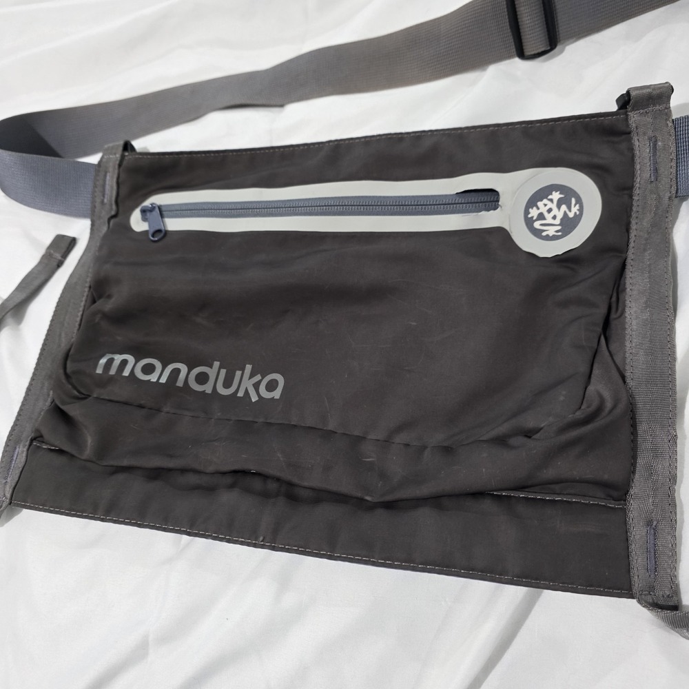 Manduka Go Play 2.0 Yoga Mat‎ Carrier Gray Zip Pouch